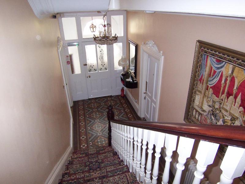 King Room image 4