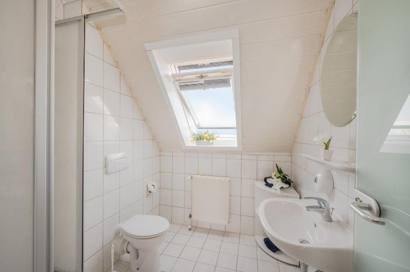 Double Room with Terrace image 4