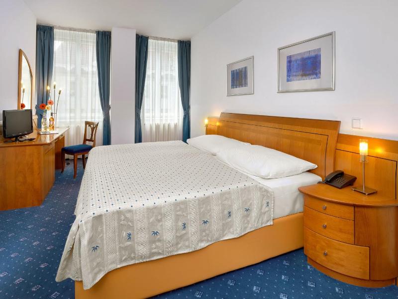 Hotel Melantrich Old Town - image 6