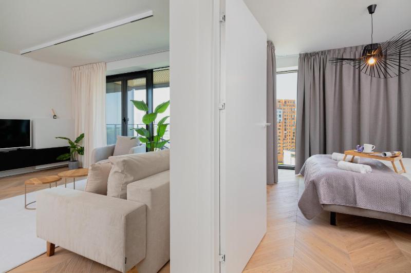 Gdańsk Tarasy Bałtyku by Renters Prestige - image 3