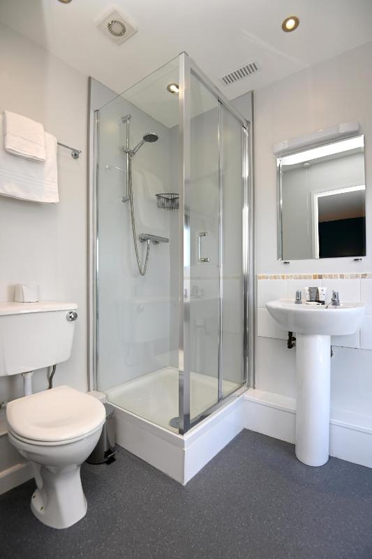 Double Room image 4