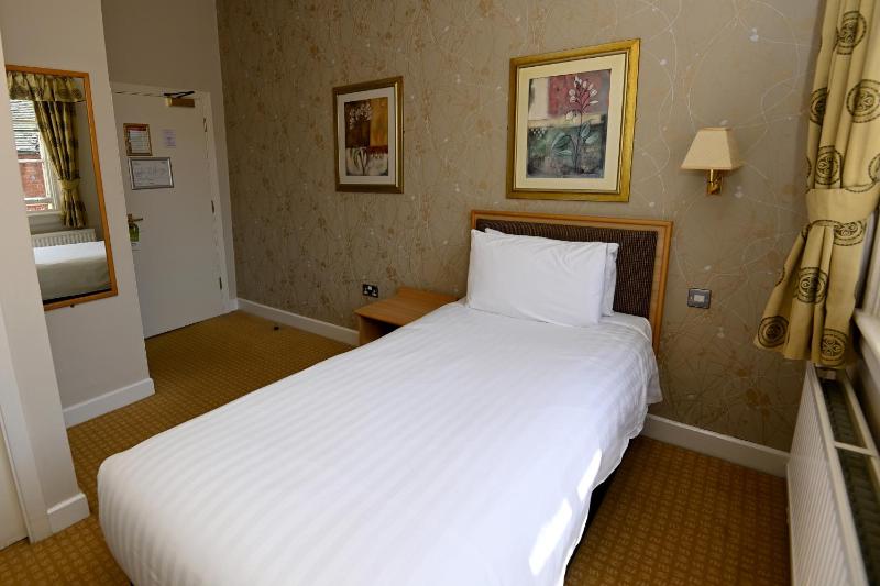 Standard Single Room image 2