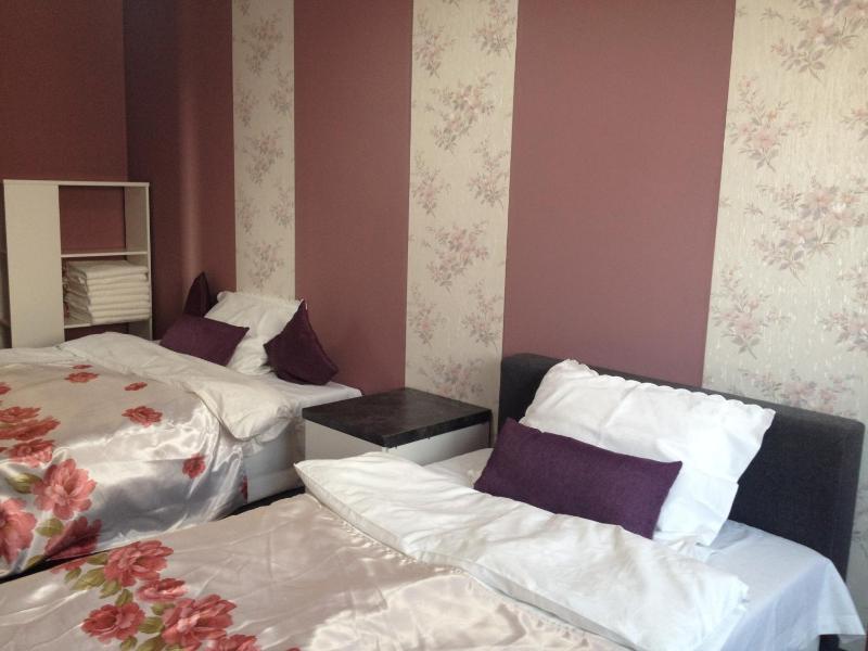 Triple Room image 4