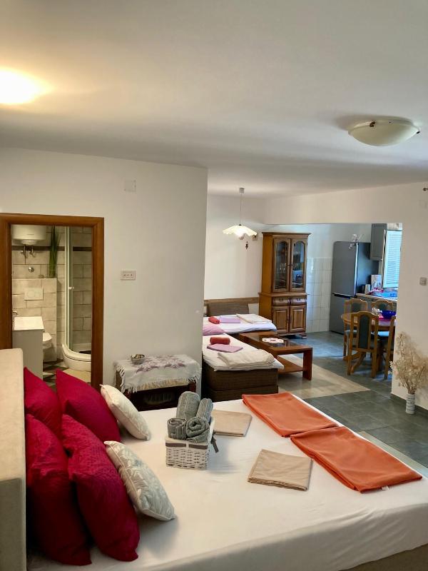 Studio apartman Palma - image 7