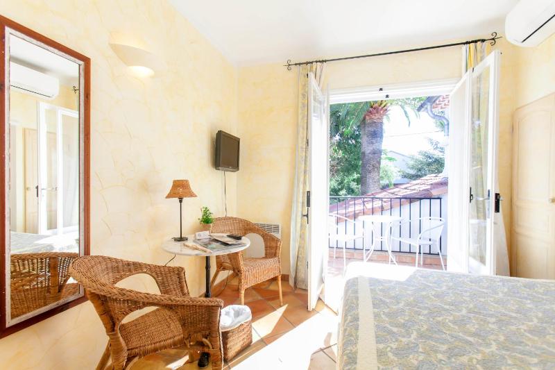 Hotel Villa Provencale - image 33