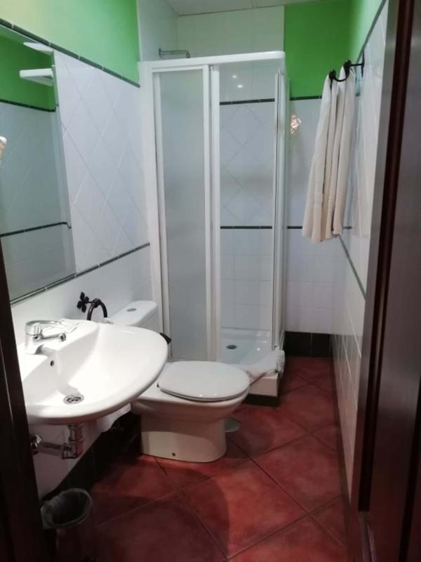 Single Room image 1