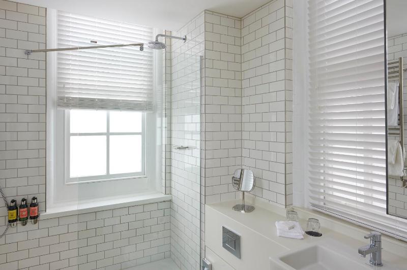 Junior Suite image 3