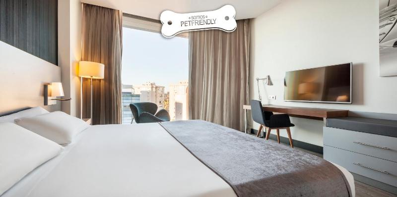 Standard Double Room Pet Friendly image 2