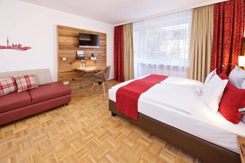 Park Hotel Laim Serviced Apartments - image 5