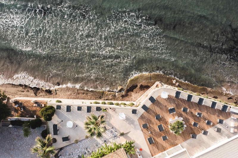 Two-Bedroom Apartment with Sea View image 3