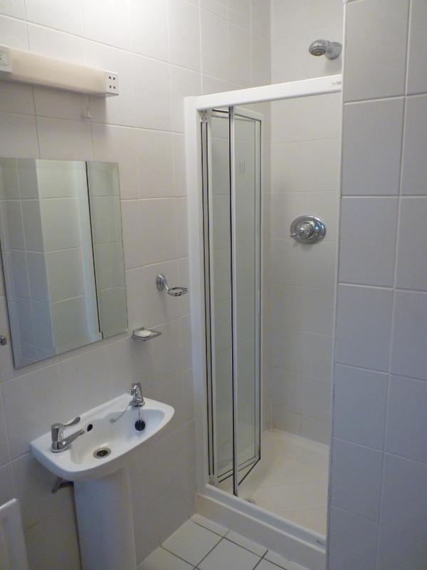 Triple Room image 3