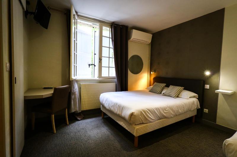 Quadruple Room - Disability Access image 2