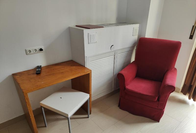 Deluxe Double Room with Bath image 2