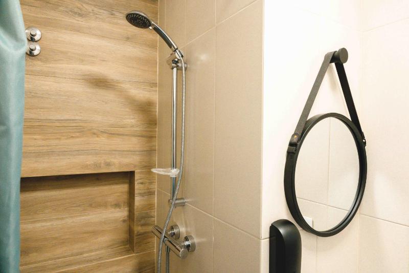 Bed in 4-Bed Mixed Dormitory Room image 4