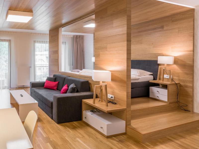 Studio Apartment image 1