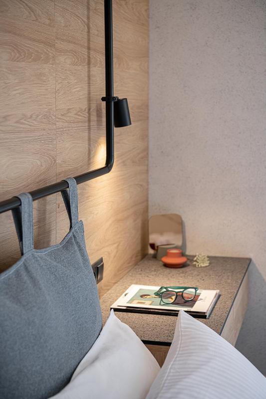 Deluxe Double Room with Spa Bath  image 2