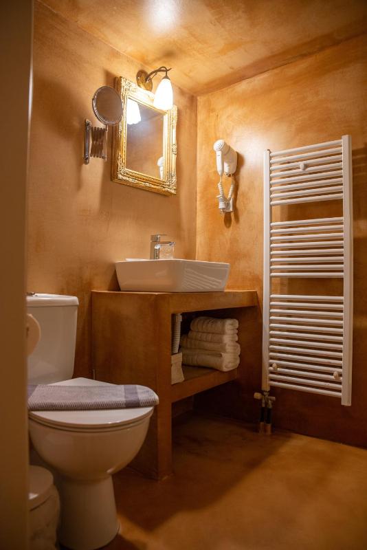 Triple Room image 3
