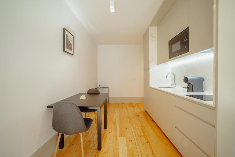 Legacy Oporto Premium Apartments by Vacationy - image 24