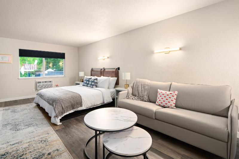King Suite image 4
