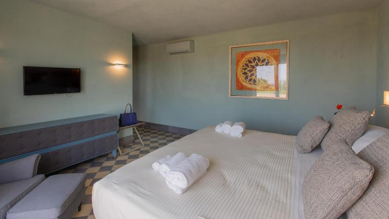 VILLA PASSO DEGLI AIRONI 12 Emma Villas - image 37