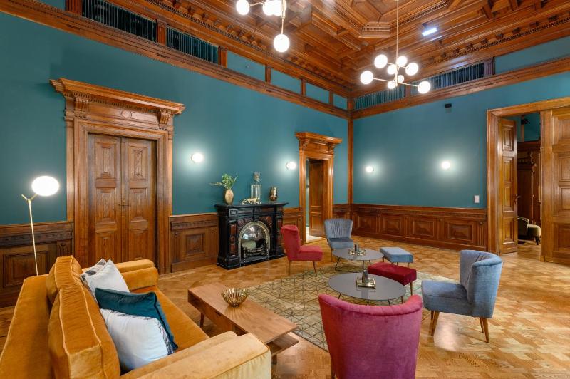Hotel Oktogon Haggenmacher by Continental Group - image 9