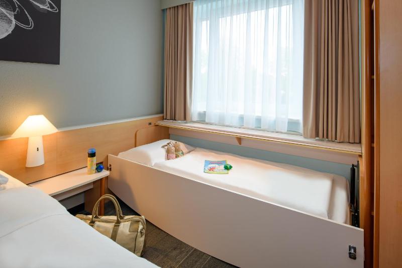 Superior Double Room image 2