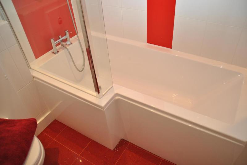 Two-Bedroom Apartment image 3