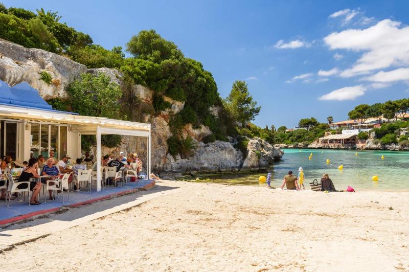 Villa Mafel by Villa Plus - image 21
