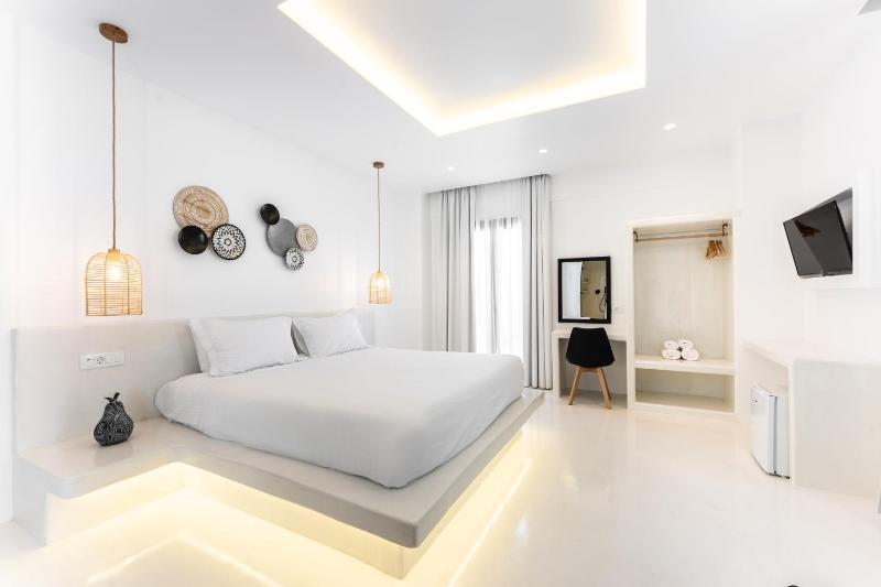 Leon luxury suites - image 13