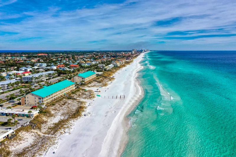 Salty Seas Gulf Front Oasis - New to Market Rates - image 29