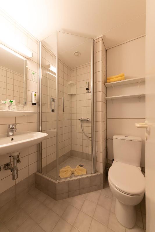 Standard Double Room image 1