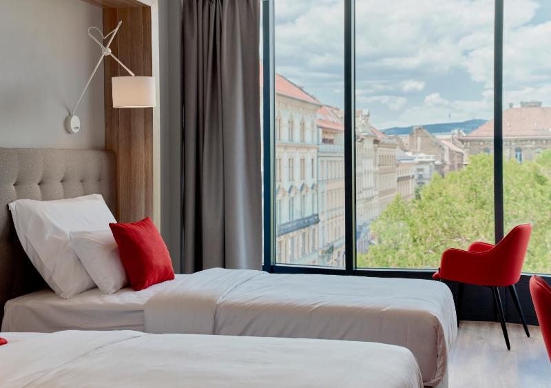  Superior Double or Twin Room image 1