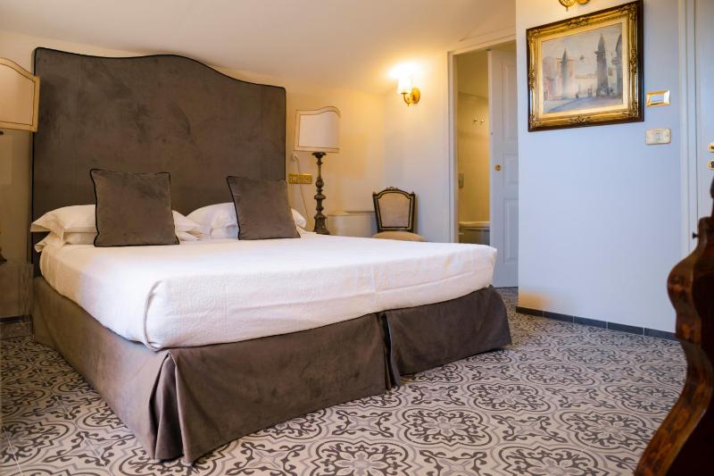 Hotel Villa Taormina - image 22