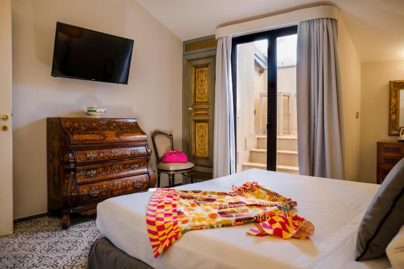Hotel Villa Taormina - image 47