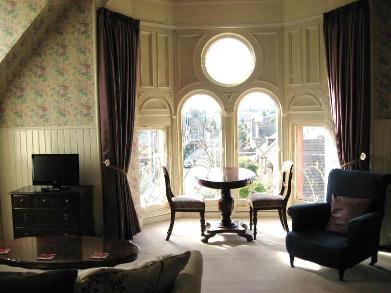 Triple Room image 2