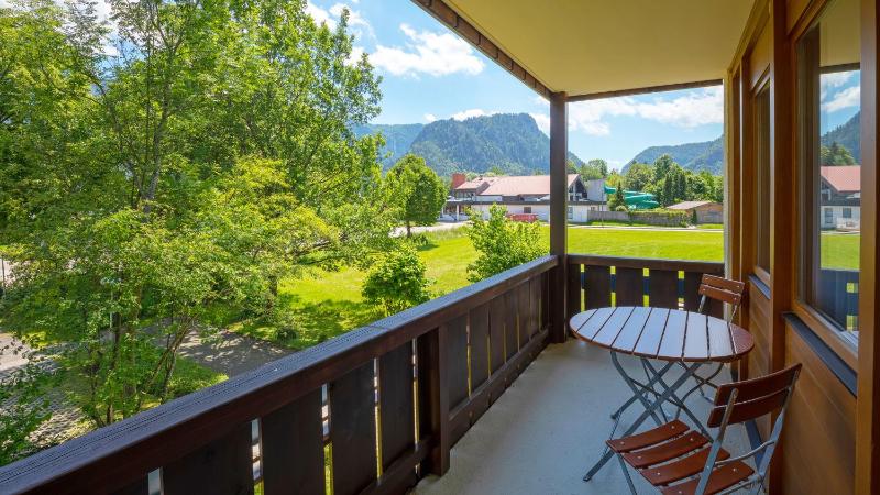 Comfort Double Room with Mountain View image 3