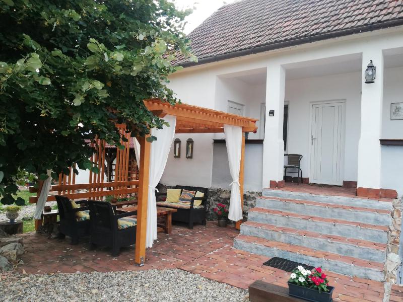 Three-Bedroom Villa image 3