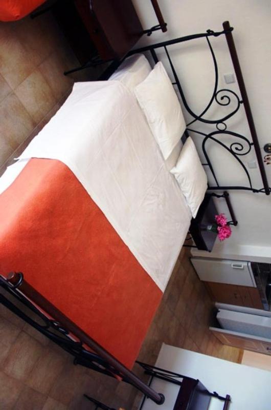 Standard Apartment image 3