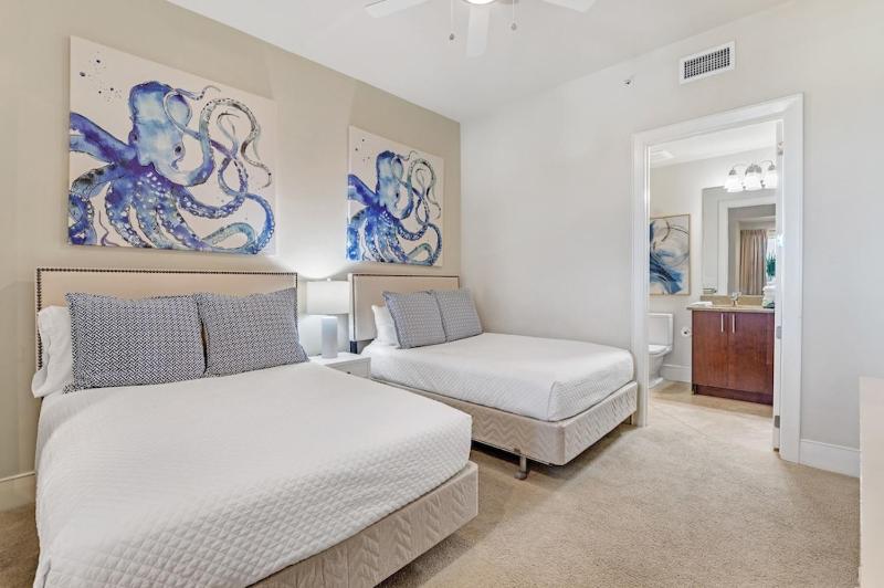 Turquoise Place Unit 1805D - image 19