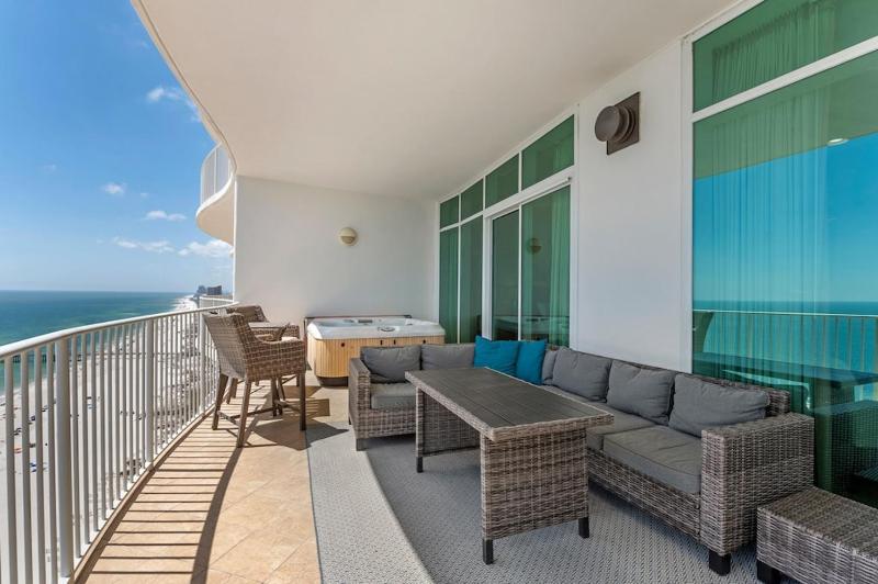 Turquoise Place Unit 1805D - image 8