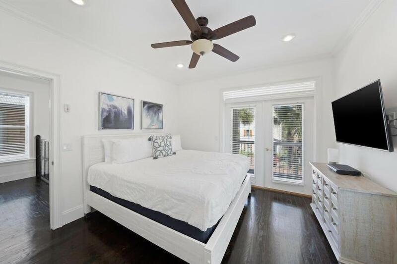 Seacrest Getaway - image 49