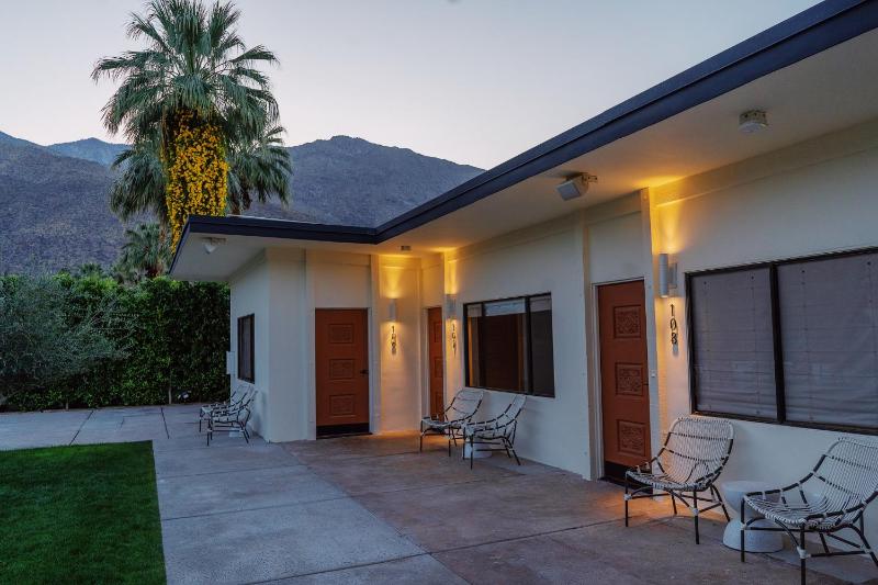 Azure Sky Hotel - Adults Only - A Town & Desert Boutique Hotel - image 18