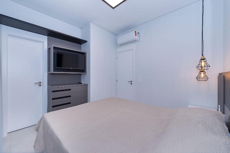Adra 306 - Duplex Penthouse - 3 Bedrooms - 2 Parking Spaces | Downtown Bombinhas - image 15