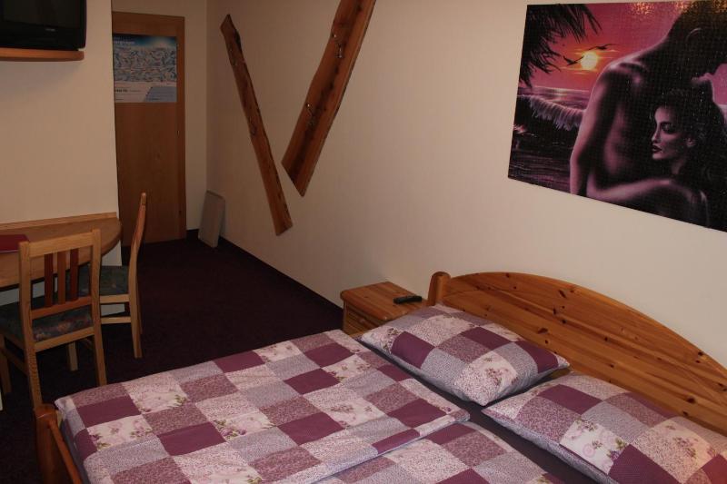 Double Room without meals image 4