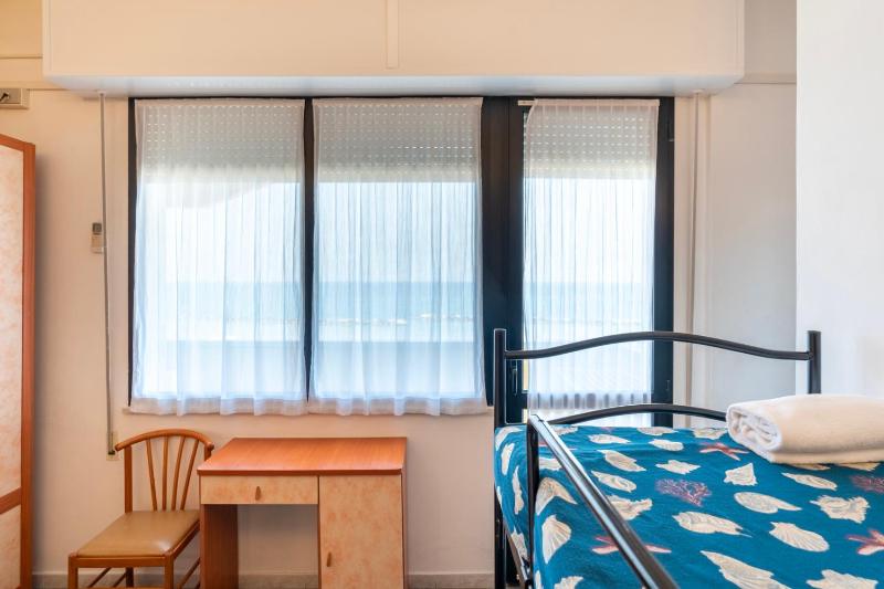 Room with Sea View image 2
