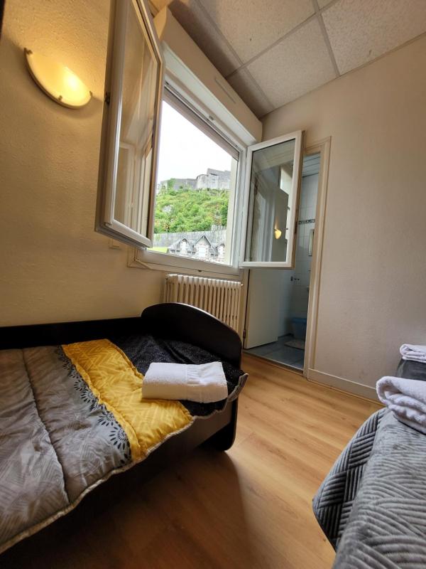 Quadruple Room image 2