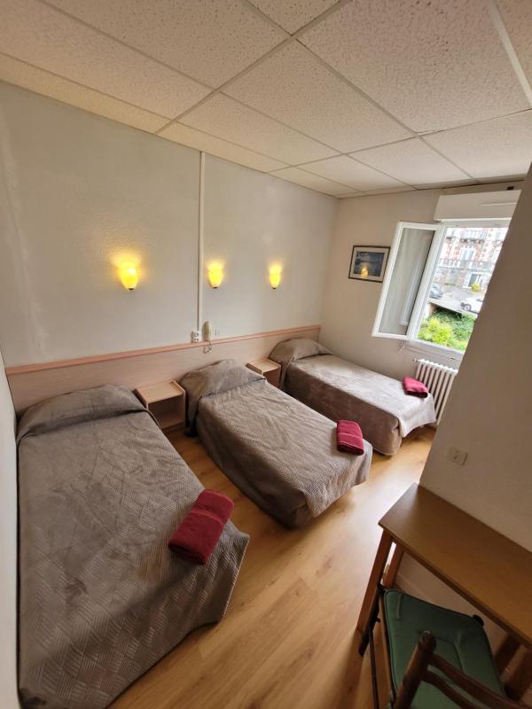 Triple Room image 4