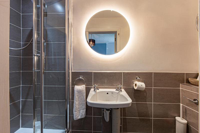 Standard Double Room with Shower image 2
