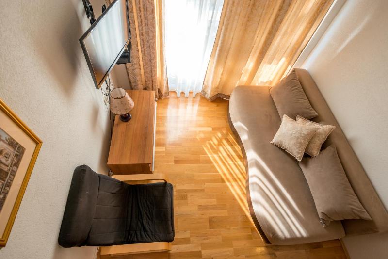 Two-Bedroom Apartment with Balcony and Sea View image 1