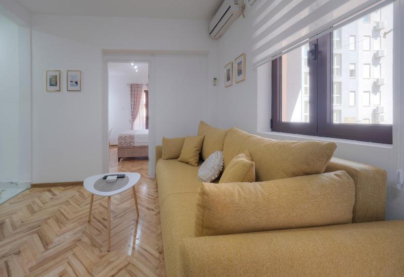 Oscar Exclusive Apartment - image 6